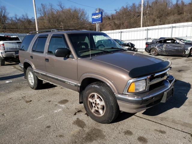 1GNDT13W0V2146156 - 1997 CHEVROLET BLAZER BROWN photo 4