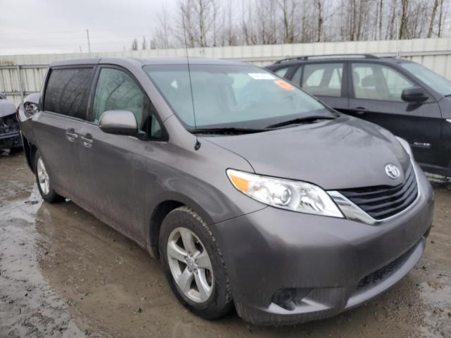 5TDKK3DC9BS140024 - 2011 TOYOTA SIENNA LE CHARCOAL photo 4