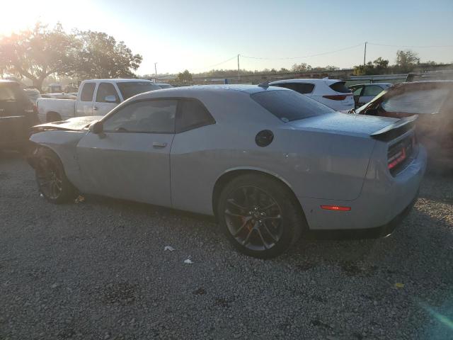 2C3CDZFJ1NH137056 - 2022 DODGE CHALLENGER R/T SCAT PACK GRAY photo 2