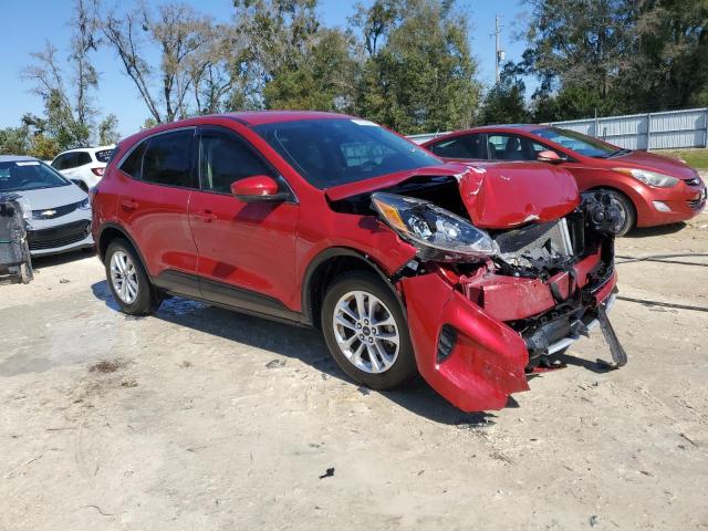 1FMCU0G6XLUC24221 - 2020 FORD ESCAPE SE RED photo 4