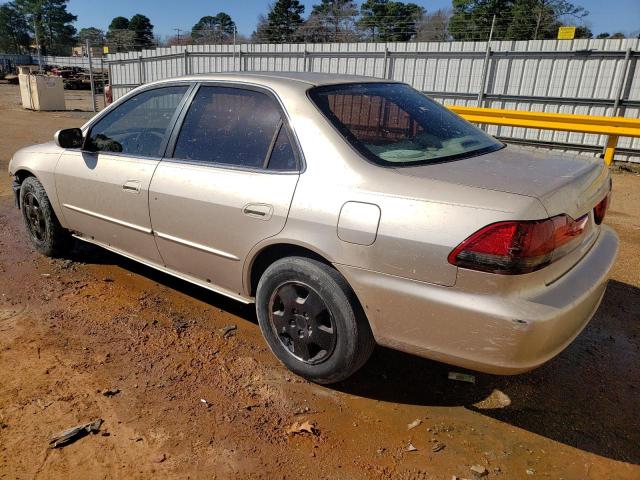 1HGCG165X1A007746 - 2001 HONDA ACCORD EX GOLD photo 2