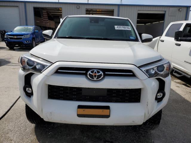 JTEMU5JR0M5908694 - 2021 TOYOTA 4RUNNER SR5/SR5 PREMIUM 白色 照片 5