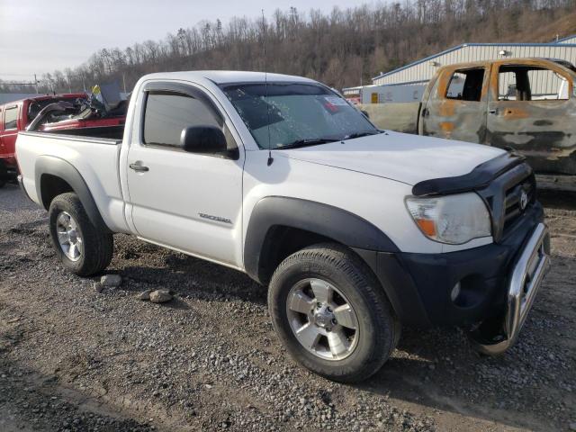 5TEPX42N15Z027631 - 2005 TOYOTA TACOMA WHITE photo 4