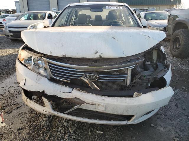 KNAGG4A88A5377733 - 2010 KIA OPTIMA LX WHITE photo 5