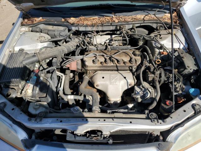 1HGCG56601A105488 - 2001 HONDA ACCORD EX SILVER photo 11