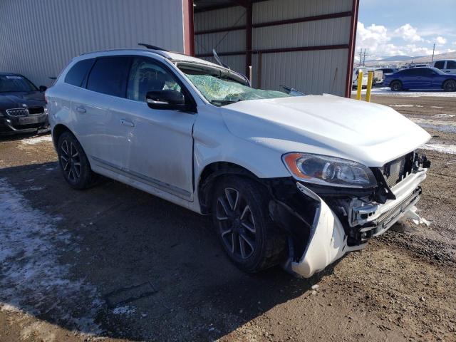 YV449MRR1H2040102 - 2017 VOLVO XC60 T6 DYNAMIC WHITE photo 4