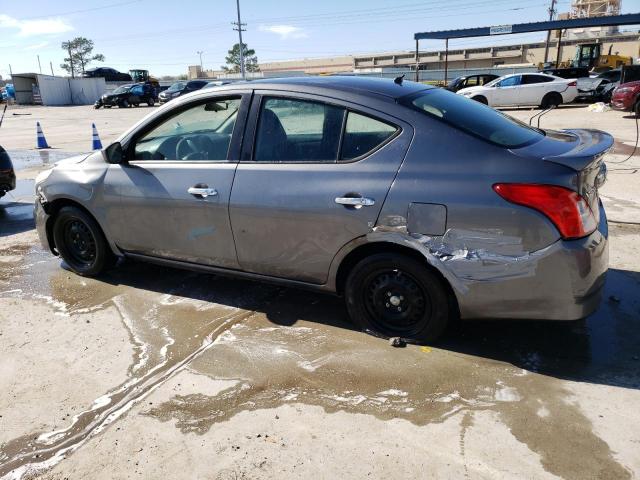 3N1CN7AP1GL849704 - 2016 NISSAN VERSA S GRAY photo 2