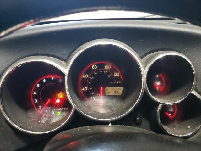 2T1KR32E24C254619 - 2004 TOYOTA COROLLA MA XR SILVER photo 9