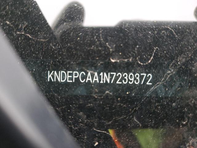 KNDEPCAA1N7239372 - 2022 KIA SELTOS LX SILVER photo 13