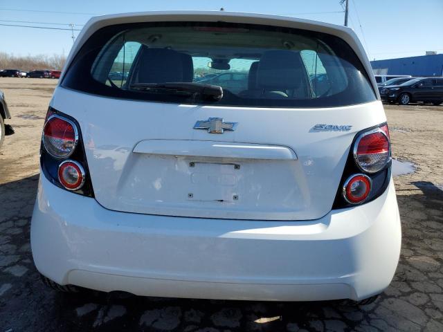 1G1JA6SH7C4147123 - 2012 CHEVROLET SONIC LS WHITE photo 6