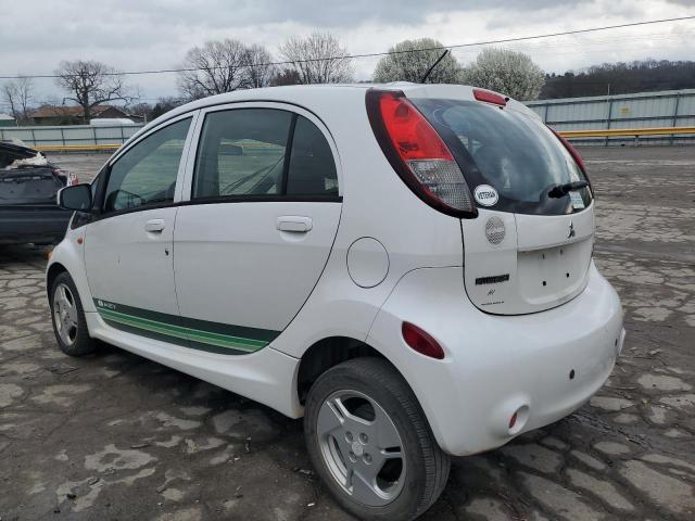 JA3215H16CU019454 - 2012 MITSUBISHI I MIEV ES WHITE photo 2