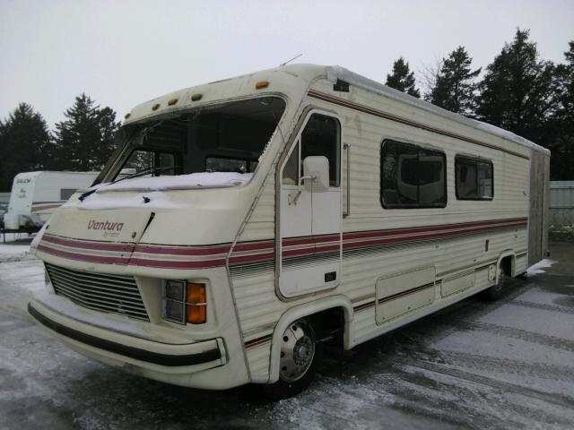 1GBKP37N2L3315669 - 1991 COBRA TRIKE MOTORHOME WHITE photo 2