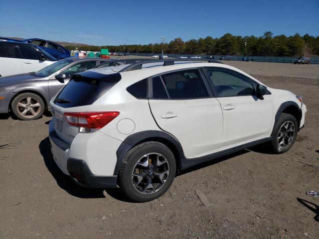 JF2GTAAC9K9273796 - 2019 SUBARU CROSSTREK WHITE photo 3