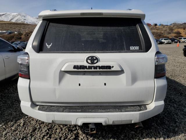 JTEBU5JR1J5500532 - 2018 TOYOTA 4RUNNER SR5/SR5 PREMIUM 白色 照片 6