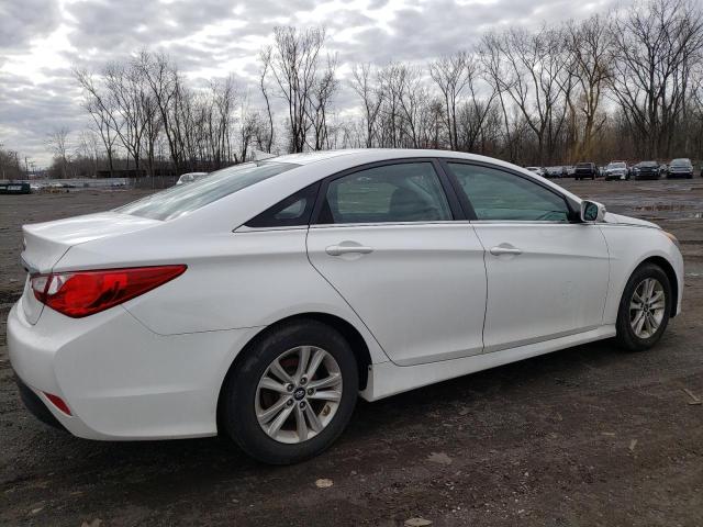 5NPEB4AC3EH902247 - 2014 HYUNDAI SONATA GLS WHITE photo 3