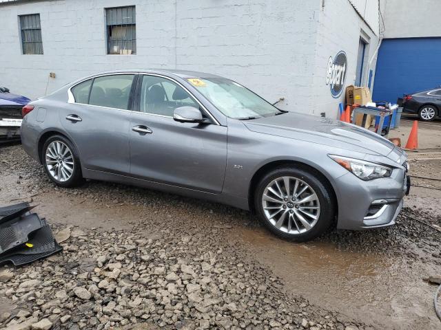 JN1EV7AR7KM552557 - 2019 INFINITI Q50 LUXE GRAY photo 4