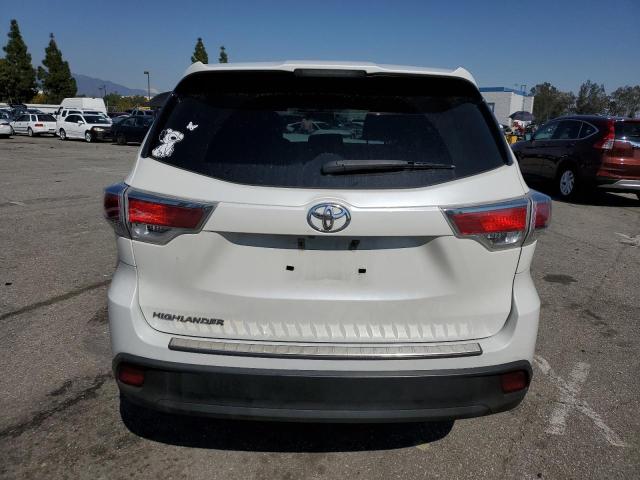 5TDZARFH7GS022641 - 2016 TOYOTA HIGHLANDER LE WHITE photo 6