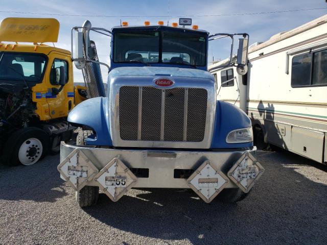 2NP3LN9X7DM190334 - 2013 PETERBILT 348 BLUE photo 5