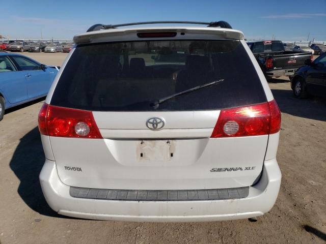 5TDZA22C46S424746 - 2006 TOYOTA SIENNA XLE WHITE photo 6