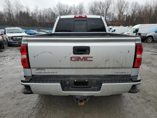 1GT12UEY8JF264974 - 2018 GMC SIERRA K2500 DENALI SILVER photo 6