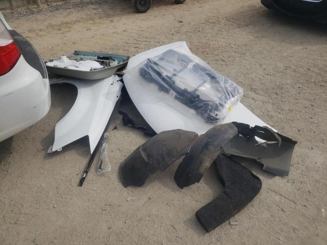 2C4RC1BG4ER434479 - 2014 CHRYSLER TOWN & COU TOURING თეთრი ფოტო 13