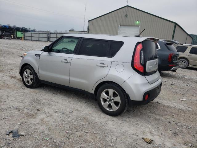 KNDJN2A25J7567721 - 2018 KIA SOUL SILVER photo 2