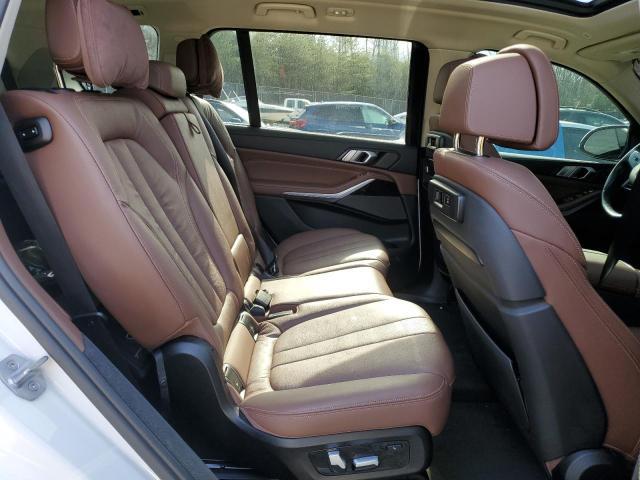 5UXCW2C54KL086279 - 2019 BMW X7 XDRIVE40I თეთრი ფოტო 11