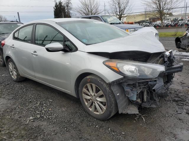 KNAFX4A65E5225215 - 2014 KIA FORTE LX SILVER photo 4