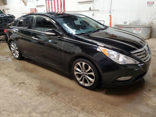 5NPEC4AB1DH586057 - 2013 HYUNDAI SONATA SE BLACK photo 4