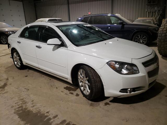 1G1ZE5E79BF127897 - 2011 CHEVROLET MALIBU LTZ თეთრი ფოტო 4