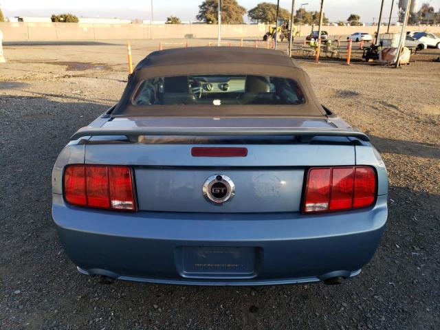 1ZVHT85H555178940 - 2005 FORD MUSTANG GT BLUE photo 6