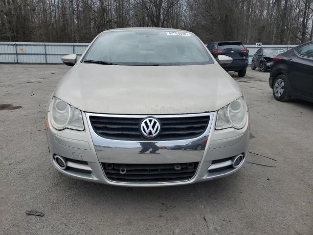 WVWAA71F79V023322 - 2009 VOLKSWAGEN EOS TURBO BEIGE photo 5