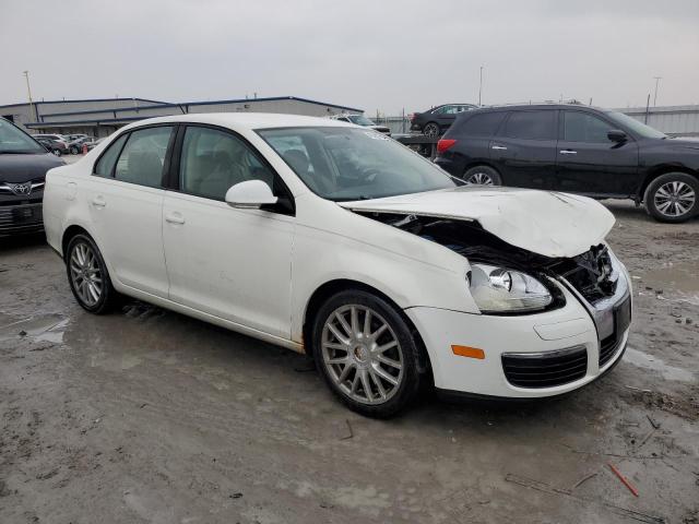 3VWJM71K88M106610 - 2008 VOLKSWAGEN JETTA S WHITE photo 4