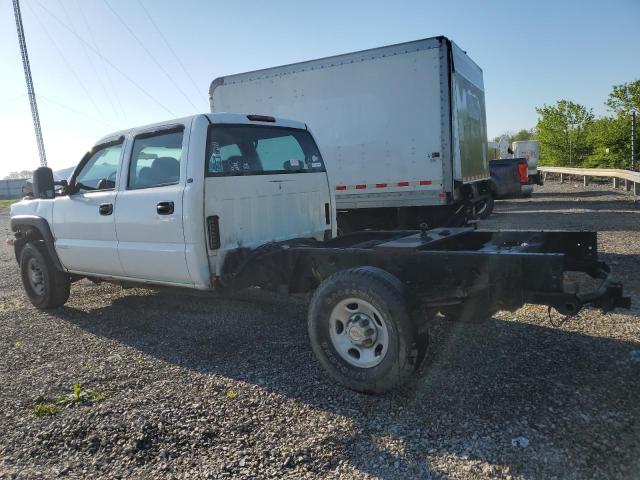 1GCHK23U62F201148 - 2002 CHEVROLET silverado K2500 HEAVY DUTY WHITE photo 3