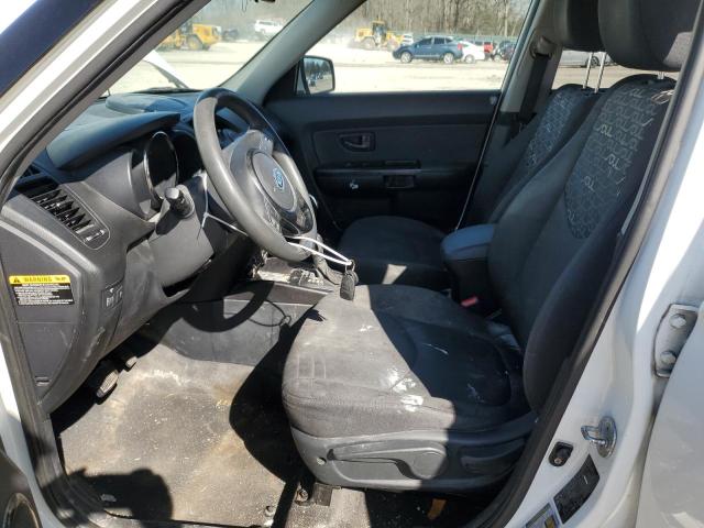 KNDJT2A23B7706073 - 2011 KIA SOUL + WHITE photo 7