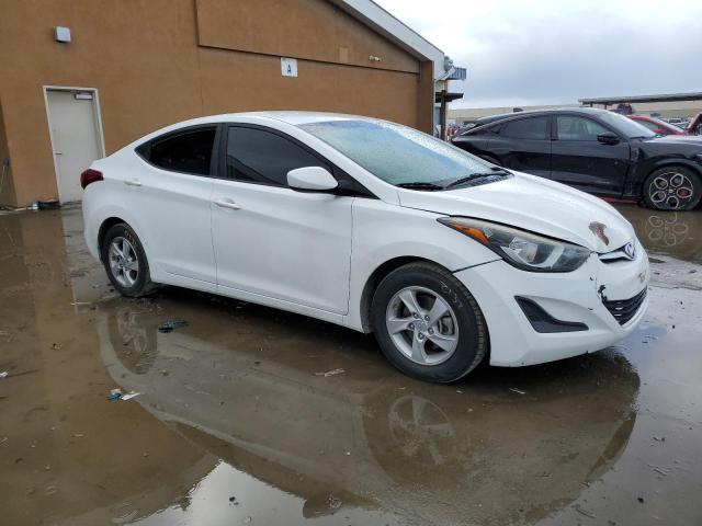 5NPDH4AE3EH500546 - 2014 HYUNDAI ELANTRA SE WHITE photo 4