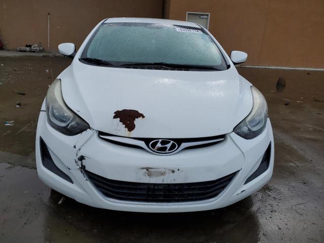 5NPDH4AE3EH500546 - 2014 HYUNDAI ELANTRA SE WHITE photo 5