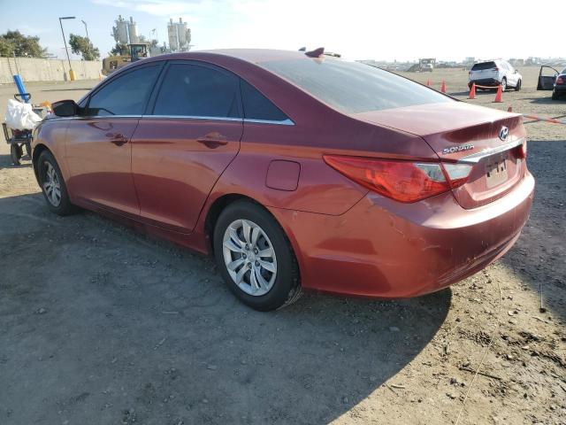 5NPEB4AC1CH355640 - 2012 HYUNDAI SONATA GLS MAROON photo 2