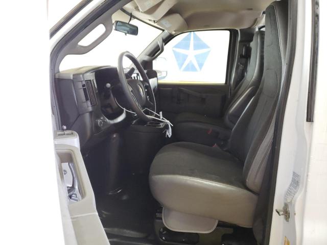 1GCWGAFPXN1227083 - 2022 CHEVROLET EXPRESS G2 WHITE photo 7