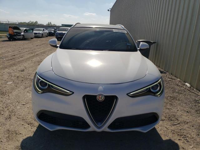 ZASFAKBN2J7B93778 - 2018 ALFA ROMEO STELVIO TI WHITE photo 5