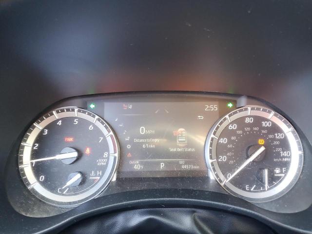 5TDGZRBH7NS588706 - 2022 TOYOTA HIGHLANDER XLE 银色 照片 9