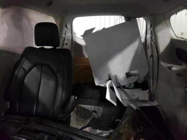 2C4RC1BG7JR290419 - 2018 CHRYSLER PACIFICA TOURING L SILVER photo 10