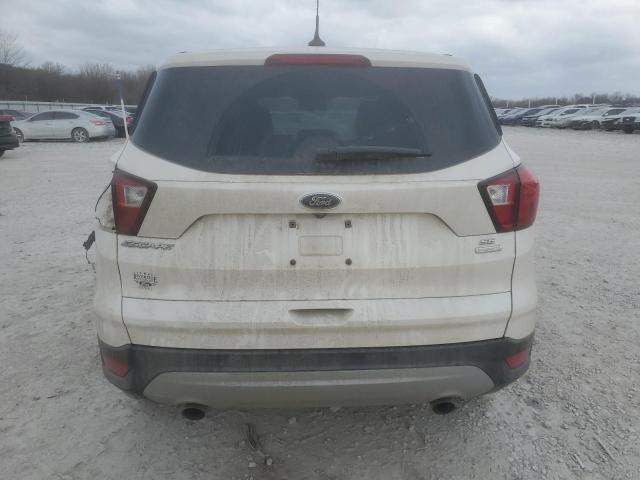 1FMCU0GD6KUA71172 - 2019 FORD ESCAPE SE WHITE photo 6