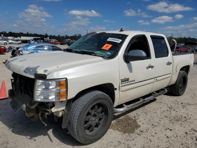 3GCPCSE06CG113946 - 2012 CHEVROLET SILVERADO C1500 LT WHITE photo 1