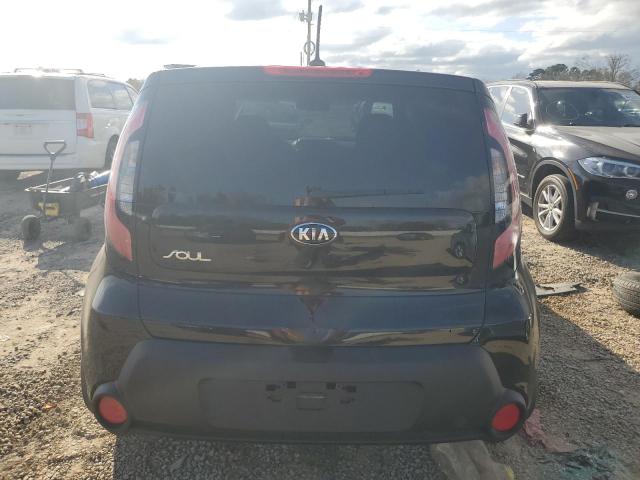 KNDJN2A28G7355307 - 2016 KIA SOUL BLACK photo 6