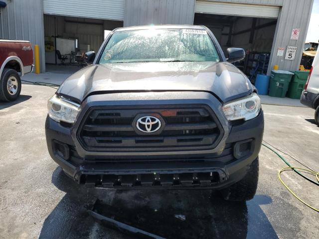 5TFSX5EN4HX053728 - 2017 TOYOTA TACOMA ACCESS CAB ნაცრისფერი ფოტო 5