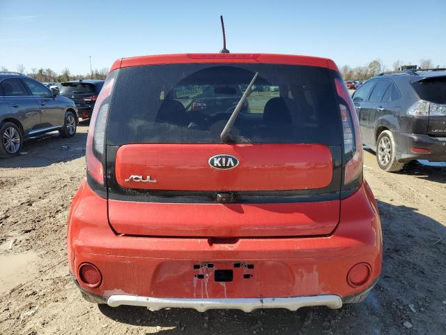 KNDJP3A50H7424390 - 2017 KIA SOUL + RED photo 6