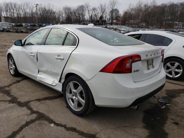 YV1622FS9C2138079 - 2012 VOLVO S60 T5 WHITE photo 2