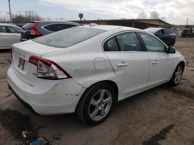 YV1622FS9C2138079 - 2012 VOLVO S60 T5 WHITE photo 3