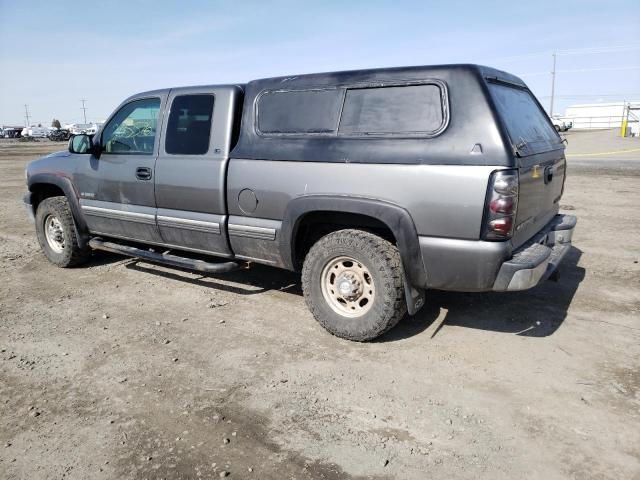 1GCGK29U6YE130941 - 2000 CHEVROLET SILVERADO K2500 GRAY photo 2